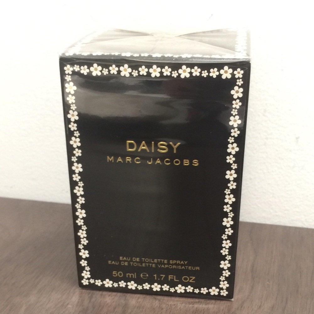 Daisy perfume by Marc Jacobs 1.7 fl oz
